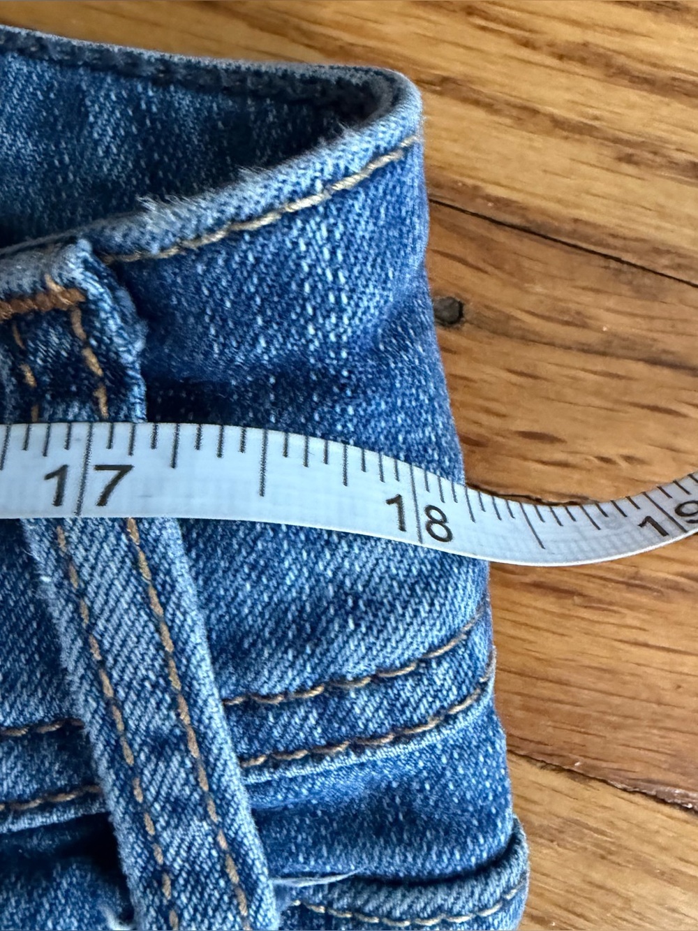 Torrid Mid Blue High-Rise Flare Jeans- size 18xlt - Picture 4 of 8
